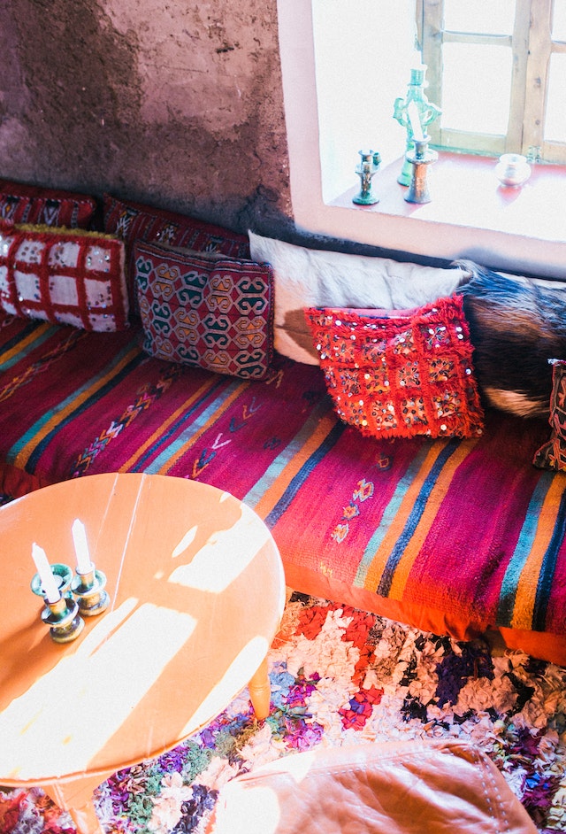 Popular Designs Found on Native American Woven Rugs